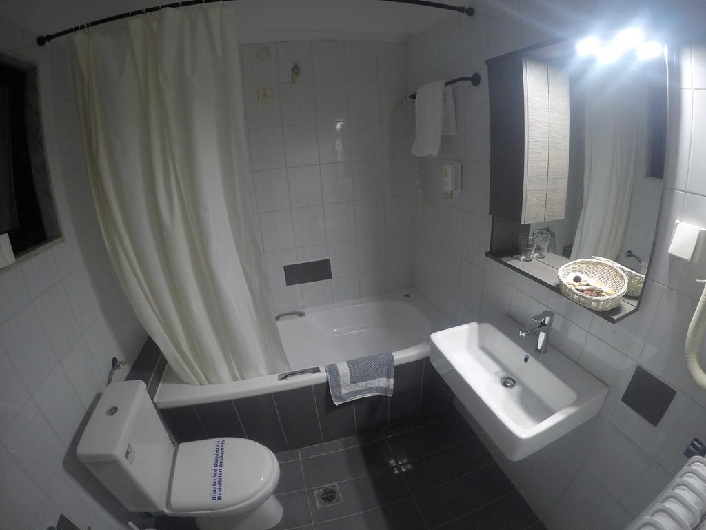 Apartment Hotel Athina Alexandroupoli Bagian luar foto